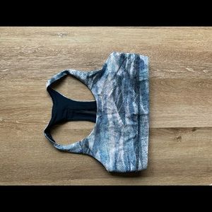 Blue multi color lululemon bra